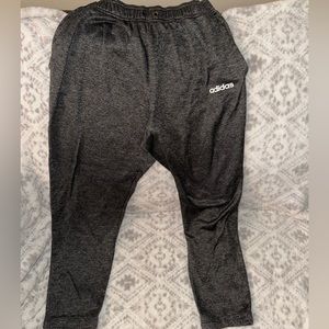 Men’s Medium Gray Adidas sweatpants